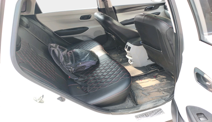 2024 Hyundai NEW I20 Sportz (O) 1.2, Petrol, Manual, 43,090 km, interior