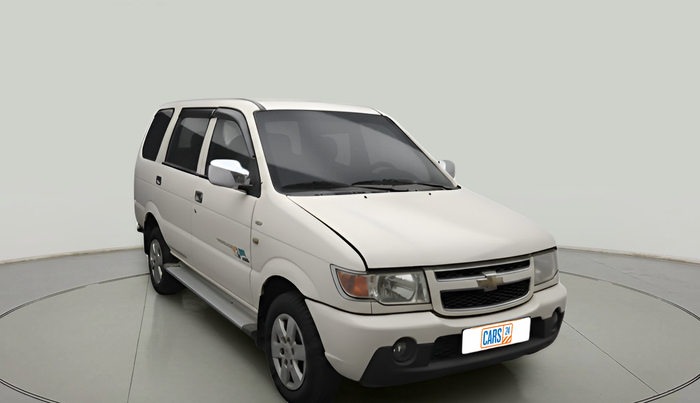 2013 Chevrolet Tavera NEO 3 7 STR BS III, Diesel, Manual, 2,01,235 km, exterior