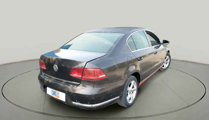 2013 Volkswagen Passat HIGHLINE DSG, Diesel, Automatic, 2,07,515 km, exterior
