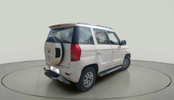 2016 Mahindra TUV300 T8, Diesel, Manual, 1,43,635 km, exterior