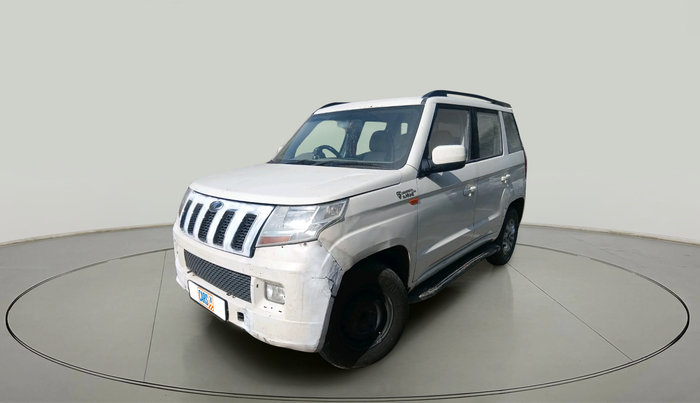 2016 Mahindra TUV300 T8, Diesel, Manual, 1,43,635 km, exterior