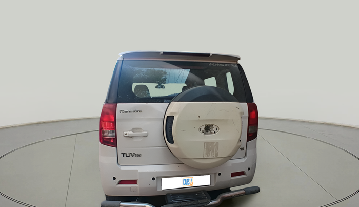 2016 Mahindra TUV300 T8, Diesel, Manual, 1,43,635 km, exterior