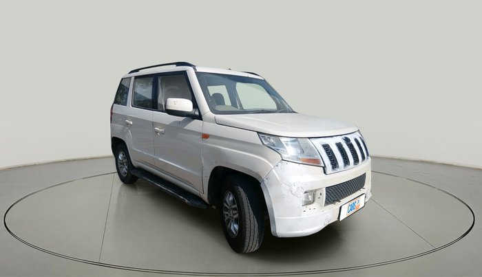 2016 Mahindra TUV300 T8, Diesel, Manual, 1,43,635 km, exterior