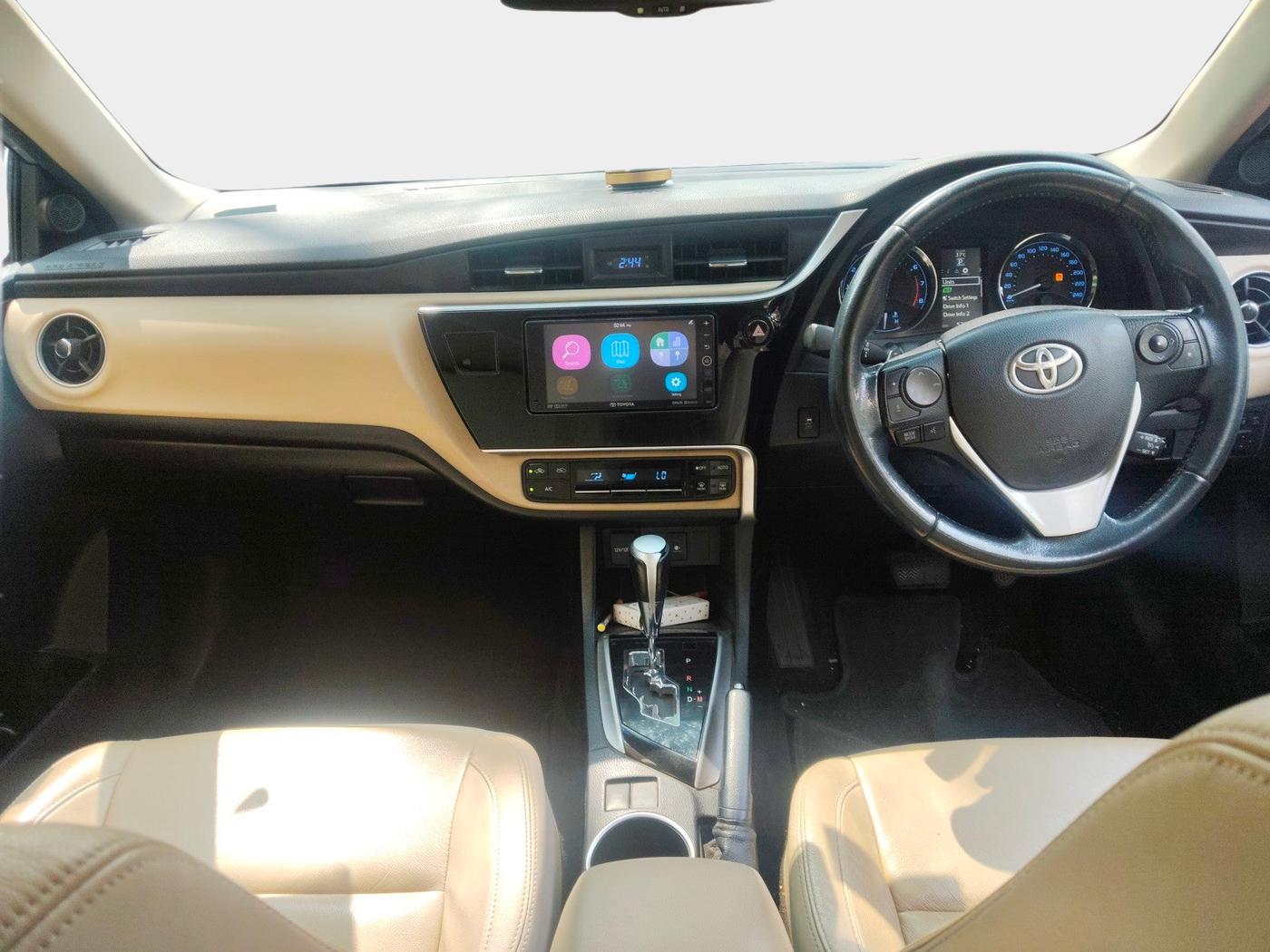 2018 Toyota Corolla Altis VL CVT PETROL, Petrol, Automatic, 57,967 km, interior