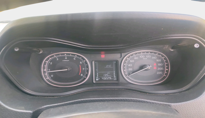 2020 Maruti Vitara Brezza ZXI, Petrol, Manual, 43,229 km, interior