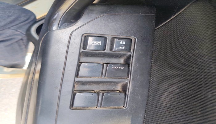 2020 Maruti Vitara Brezza ZXI, Petrol, Manual, 43,229 km, interior