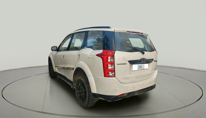 2016 Mahindra XUV500 W10 1.99, Diesel, Manual, 1,23,000 km, exterior