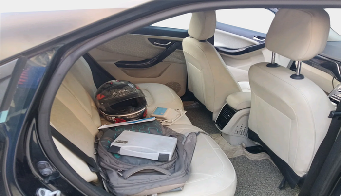 2022 Tata NEXON EV MAX XZ PLUS LUX FAST CHARGER, Electric, Automatic, 52,474 km, interior