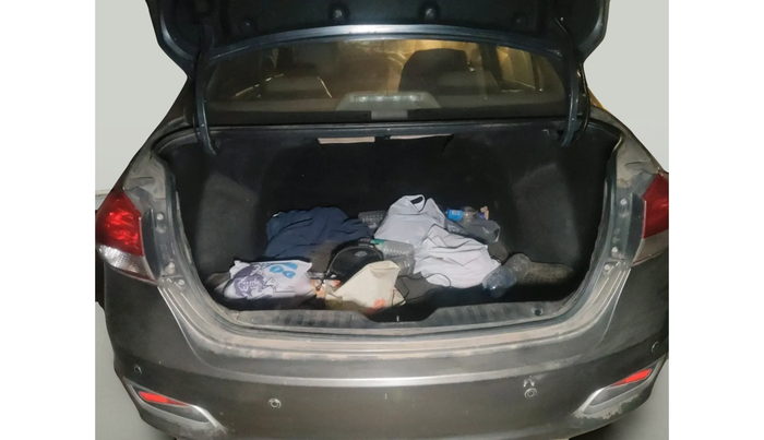 2018 Maruti Ciaz DELTA 1.5 SHVS MT PETROL, Petrol, Manual, 1,21,892 km, exterior