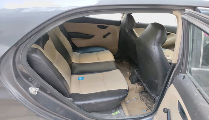 2016 Hyundai Eon ERA +, Petrol, Manual, 72,959 km, interior