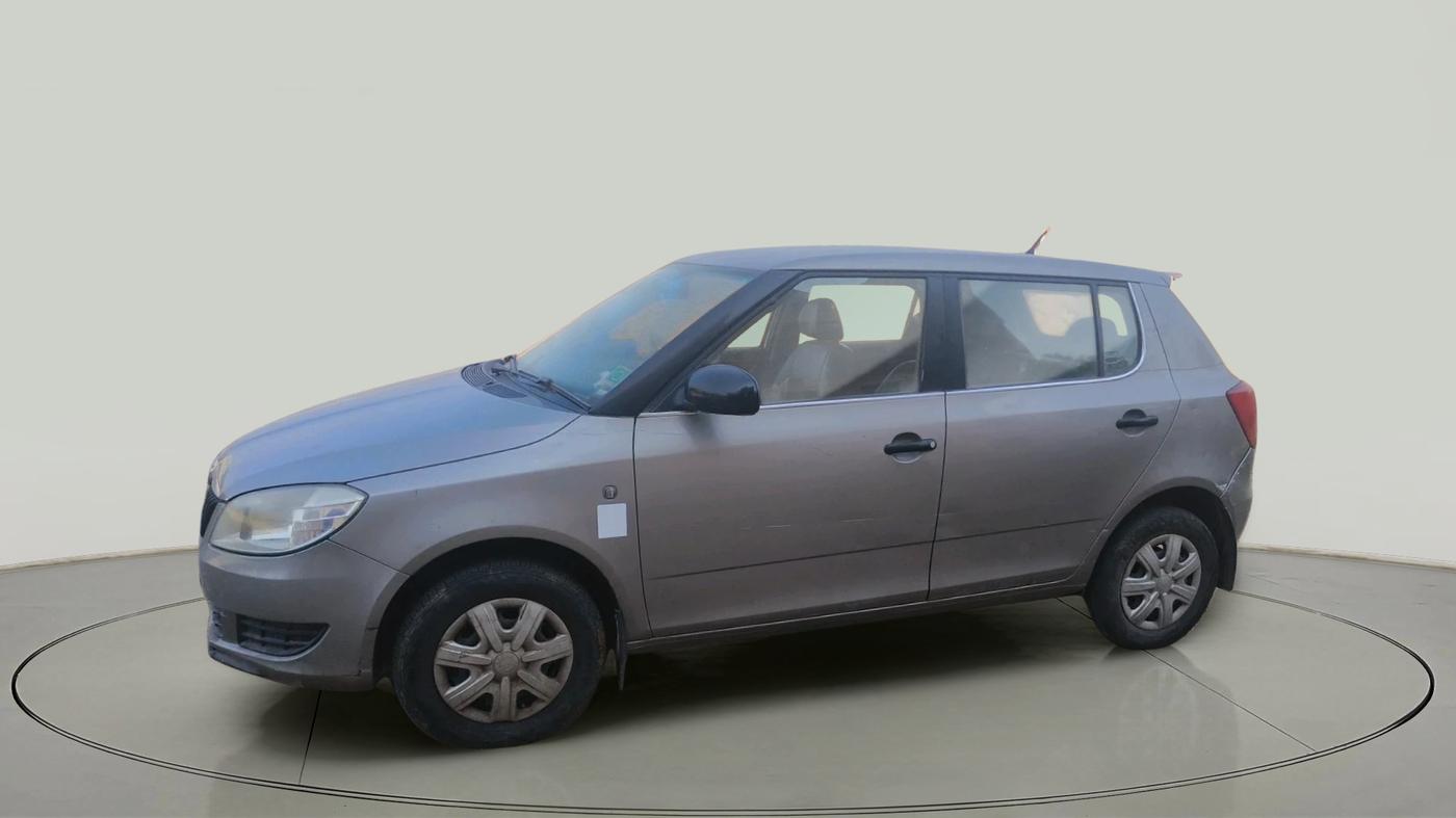 2011 Skoda Fabia ACTIVE PLUS 1.2 MPI, Petrol, Manual, 64,000 km, exterior