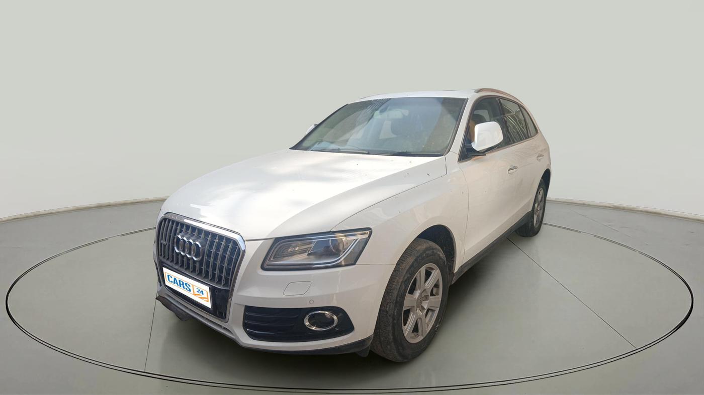 2015 Audi Q5 2.0 TDI QUATTRO, Diesel, Automatic, 1,37,076 km, exterior
