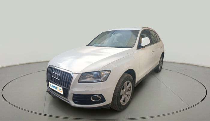 2015 Audi Q5 2.0 TDI QUATTRO, Diesel, Automatic, 1,37,076 km, exterior