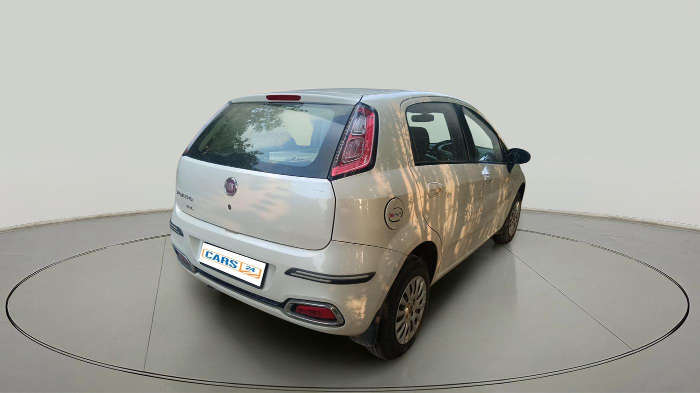 2014 Fiat Punto EVO MULTIJET 1.3 90 HP, Diesel, Manual, 1,72,156 km, exterior