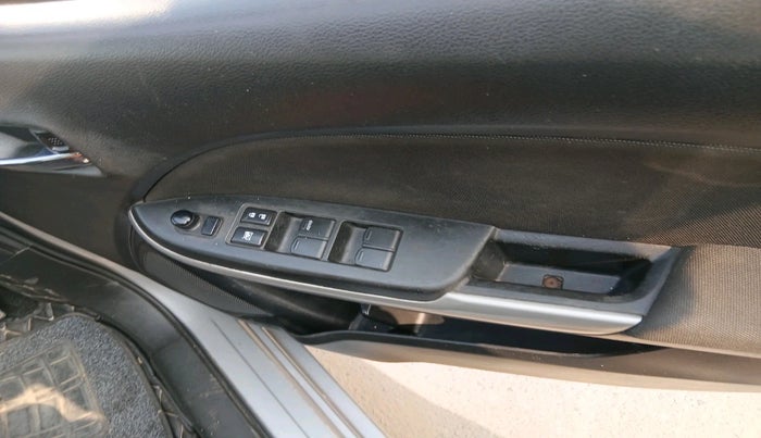 2016 Maruti Baleno ZETA DIESEL 1.3, Diesel, Manual, 1,60,823 km, interior