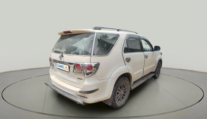 2015 Toyota Fortuner 3.0 4X2 AT, Diesel, Automatic, 2,42,815 km, exterior