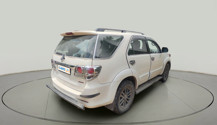 2015 Toyota Fortuner 3.0 4X2 AT, Diesel, Automatic, 2,42,815 km, exterior