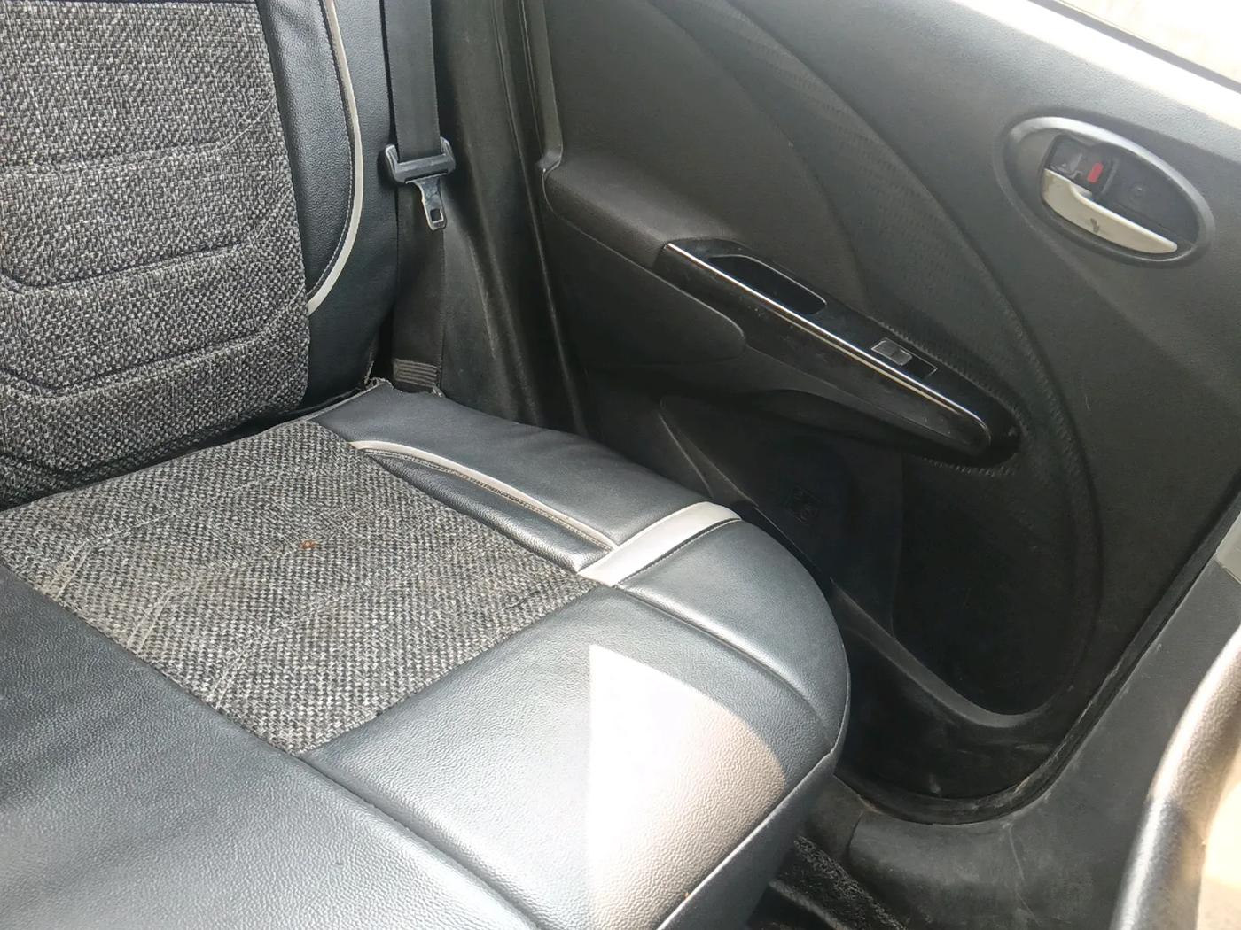 2012 Toyota Etios GD, Diesel, Manual, 94,729 km, interior