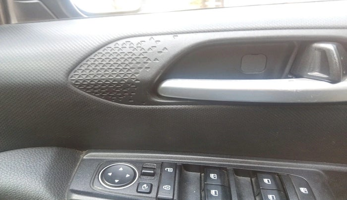 2023 KIA SONET HTK PLUS 1.0 IMT, Petrol, Manual, 44,091 km, interior