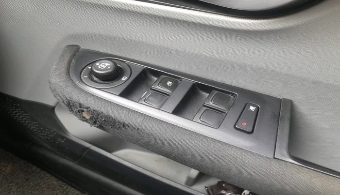 2021 Tata ALTROZ XZ PETROL, Petrol, Manual, 67,582 km, interior