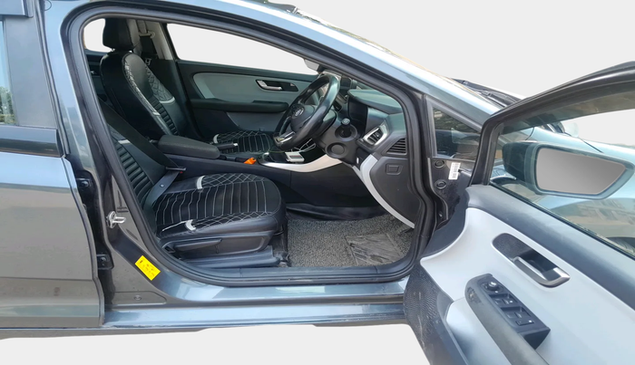 2021 Tata ALTROZ XZ PETROL, Petrol, Manual, 67,582 km, interior