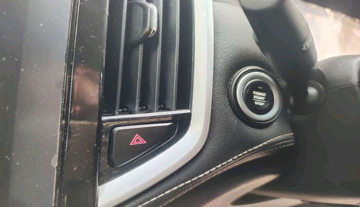 2019 MG HECTOR SHARP 2.0 DIESEL, Diesel, Manual, 1,61,538 km, interior