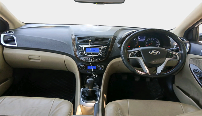 2013 Hyundai Verna FLUIDIC 1.6 VTVT EX, Diesel, Manual, 1,76,627 km, interior