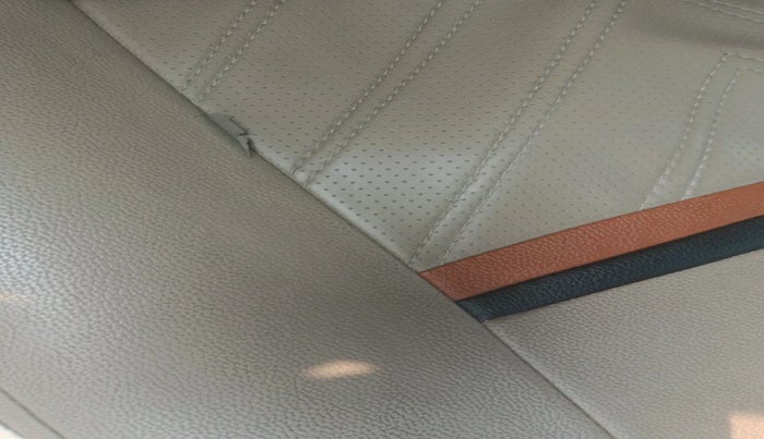 2016 Mahindra TUV300 T8, Diesel, Manual, 2,10,417 km, interior