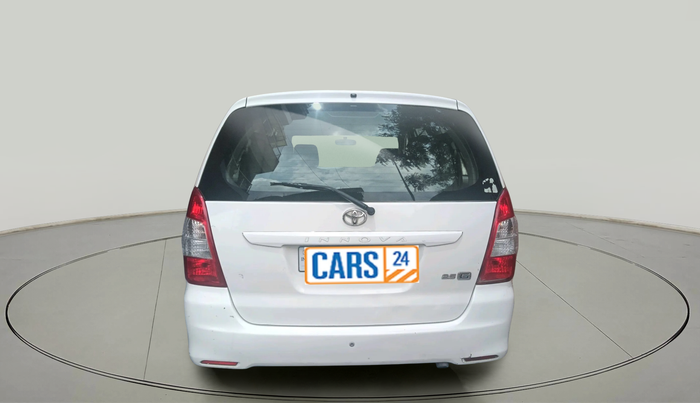 2012 Toyota Innova GX 2.5 8 STR, Diesel, Manual, 1,82,973 km, exterior