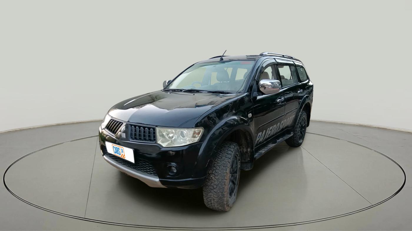 2012 Mitsubishi Pajero Sport 2.5 MT 4X4, Diesel, Manual, 1,43,600 km, exterior