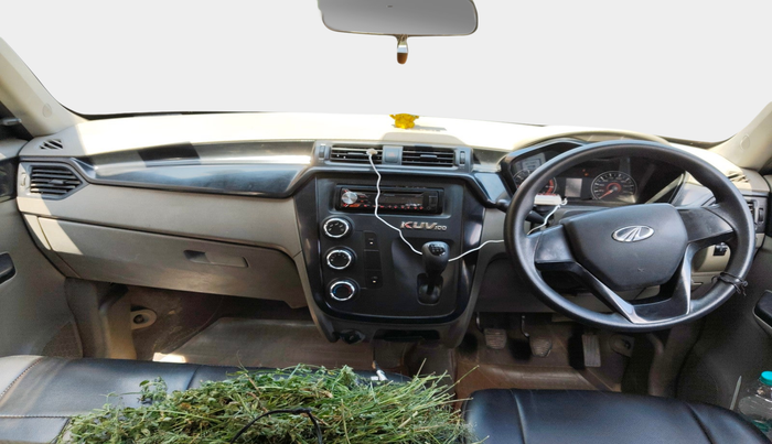 2016 Mahindra Kuv100 K4 6 STR, Petrol, Manual, 58,447 km, interior