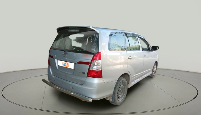 2014 Toyota Innova 2.5 GX 7 STR, Diesel, Manual, 70,018 km, exterior