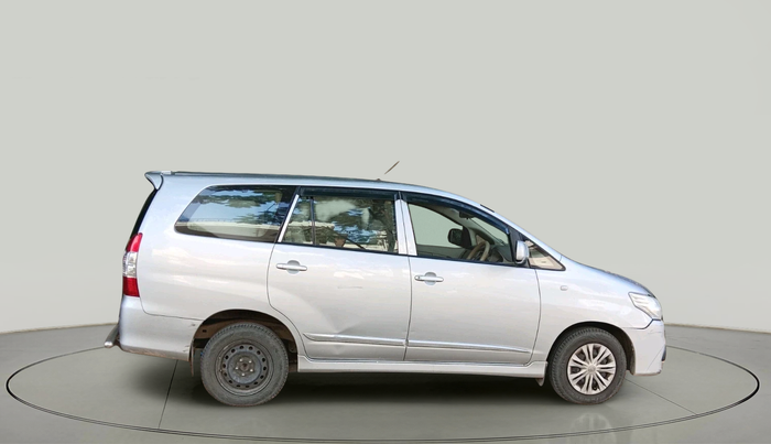 2014 Toyota Innova 2.5 GX 7 STR, Diesel, Manual, 70,018 km, exterior