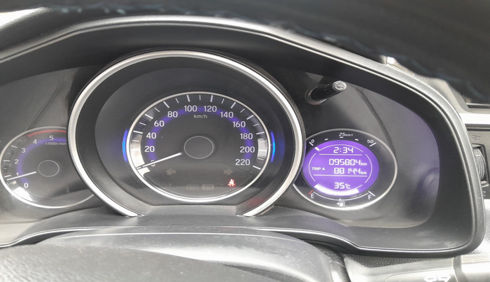 2017 Honda WR-V 1.5L I-DTEC VX MT, Diesel, Manual, 95,804 km, interior