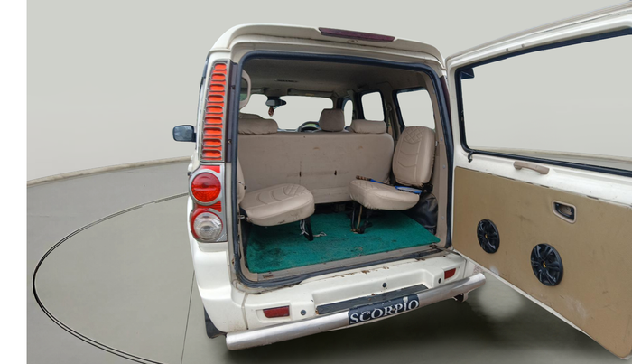 2013 Mahindra Scorpio VLX 2WD AIRBAG, Diesel, Manual, 1,47,292 km, exterior