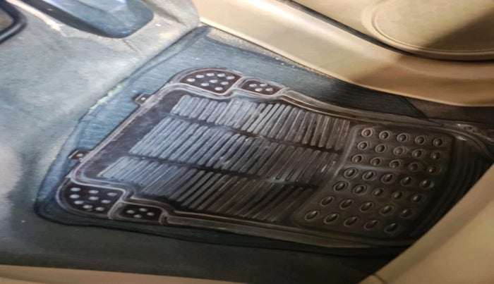 2011 Honda City 1.5L I-VTEC V MT, Petrol, Manual, 95,308 km, interior