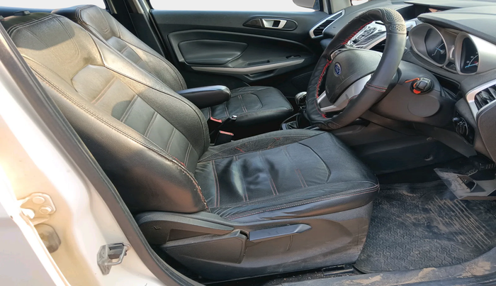 2014 Ford Ecosport TITANIUM 1.5L DIESEL (OPT), Diesel, Manual, 1,46,072 km, interior