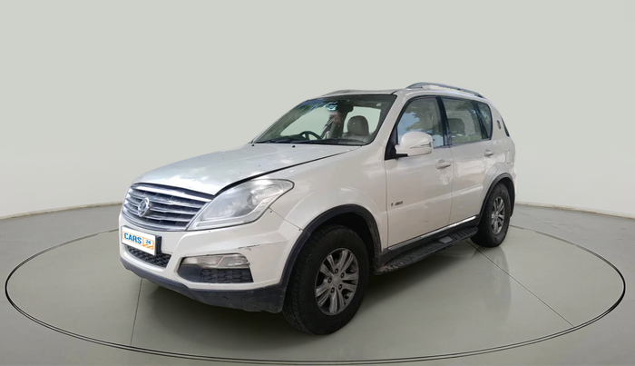 2015 Ssangyong Rexton RX7, Diesel, Automatic, 1,99,714 km, exterior