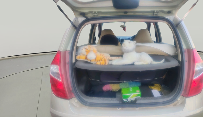 2011 Hyundai i10 MAGNA 1.2, Petrol, Manual, 98,084 km, exterior