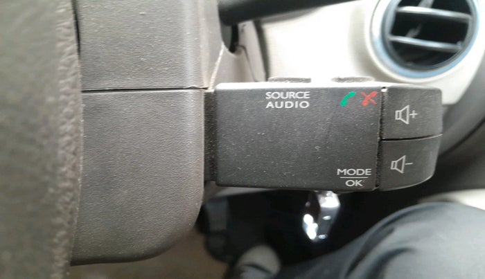 2015 Renault Lodgy 85 PS RXZ, Diesel, Manual, 1,44,642 km, interior