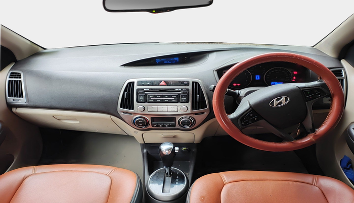 2013 Hyundai i20 SPORTZ 1.4 AT, Petrol, Automatic, 80,492 km, interior