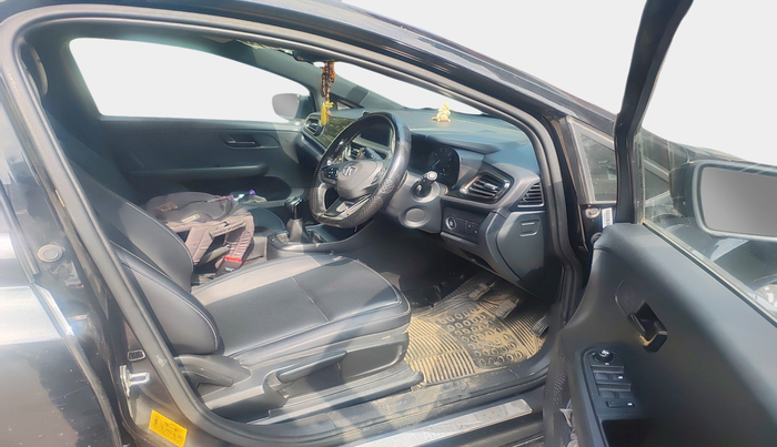 2023 Tata ALTROZ XT PETROL DARK EDITION, Petrol, Manual, 41,453 km, interior