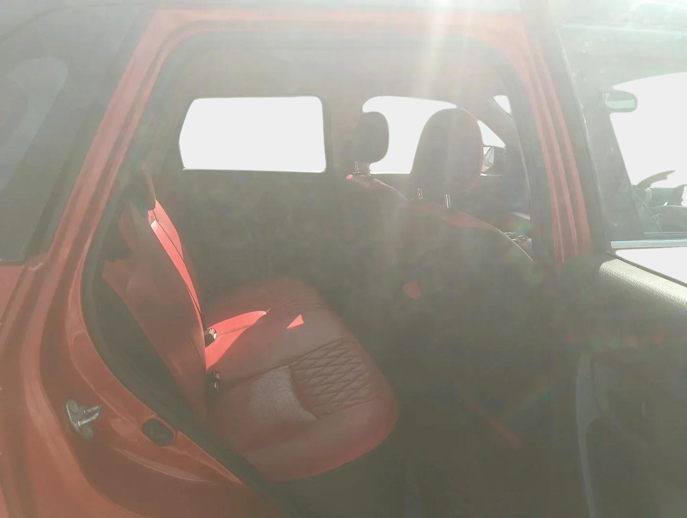 2016 Maruti Vitara Brezza VDI (O), Diesel, Manual, 1,08,850 km, interior