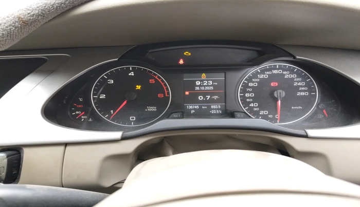 2011 Audi A4 2.0 TDI, Diesel, Automatic, 1,36,745 km, interior