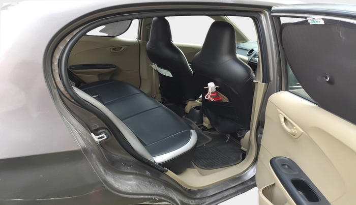 2014 Honda Amaze 1.5L I-DTEC S, Diesel, Manual, 1,93,446 km, interior