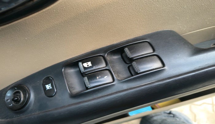 2011 Hyundai i10 SPORTZ 1.2, Petrol, Manual, 1,52,060 km, interior