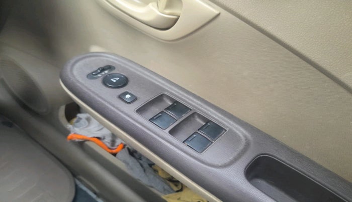 2013 Honda Brio S MT, Petrol, Manual, 92,620 km, interior