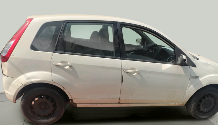 2015 Ford Figo ZXI 1.4 DIESEL, Diesel, Manual, 1,15,053 km, exterior