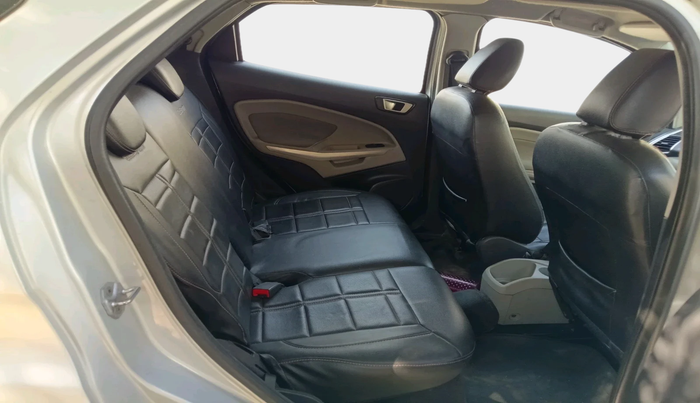 2014 Ford Ecosport TREND 1.5L DIESEL, Diesel, Manual, 1,30,259 km, interior