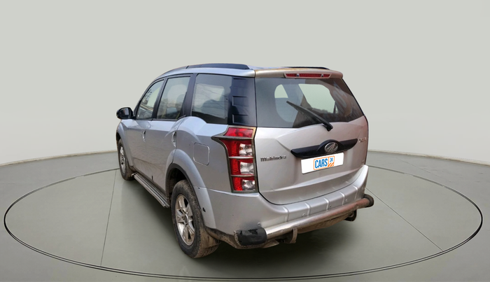 2015 Mahindra XUV500 W8, Diesel, Manual, 2,17,942 km, exterior